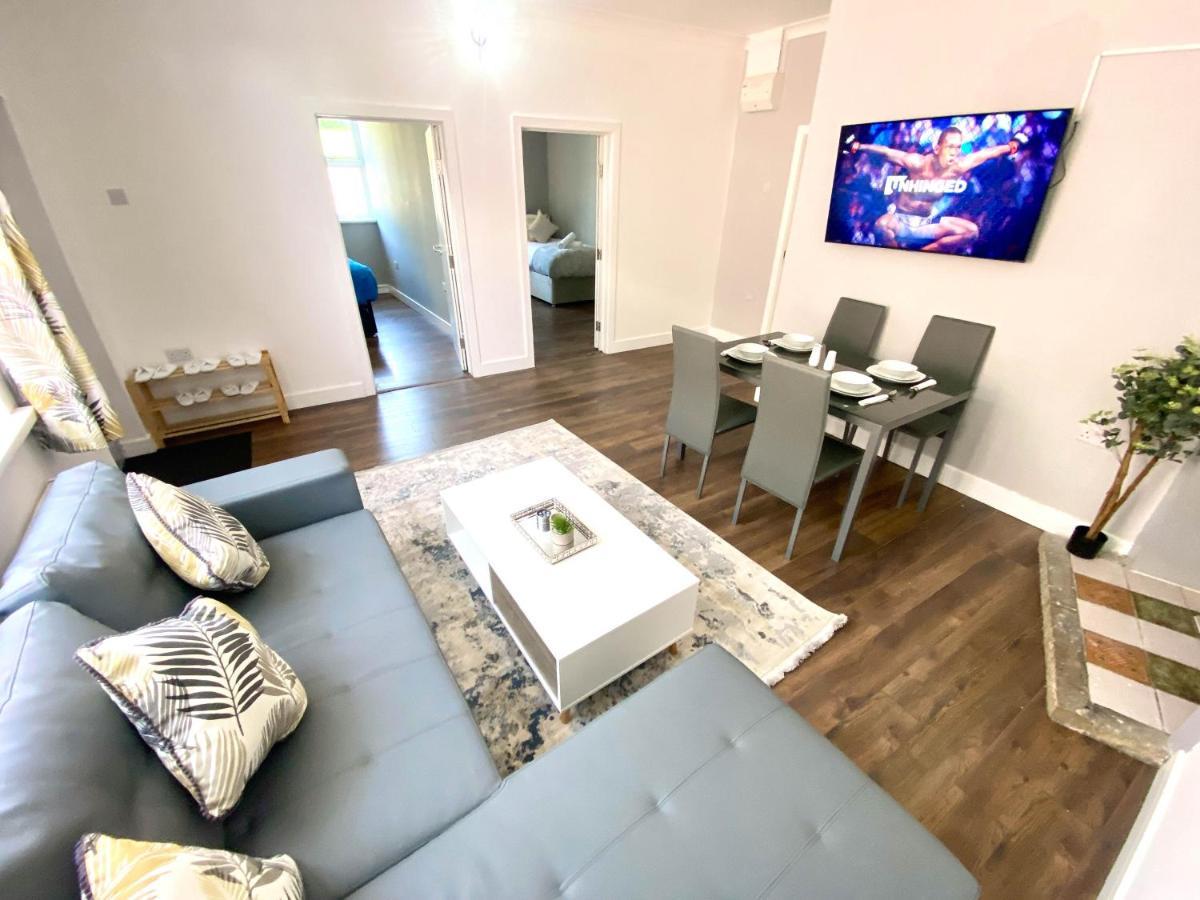 Apartmán 2 Bed Town Centre Nr Theatre Free Park Wi-Fi & Garden Aylesbury  Exteriér fotografie